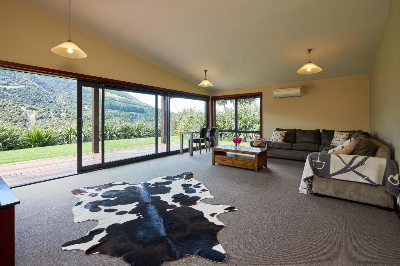 Glencree Luxury Chalets Kaikoura Exterior photo